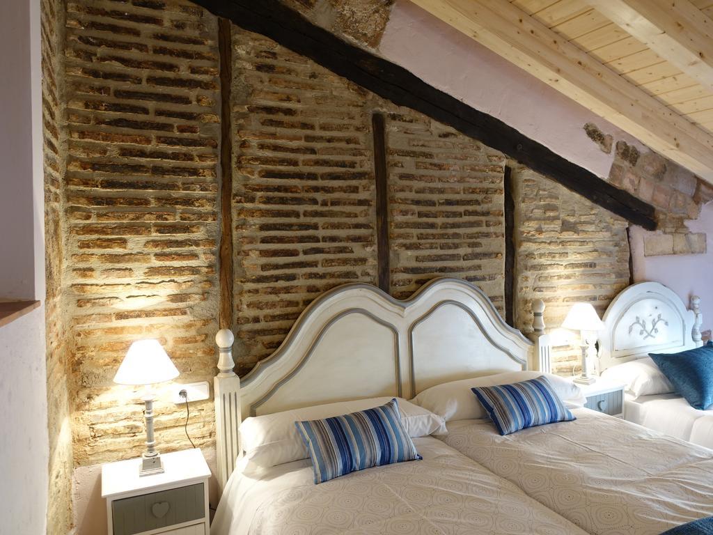 Apartamentos La Dama Azul Ágreda Δωμάτιο φωτογραφία